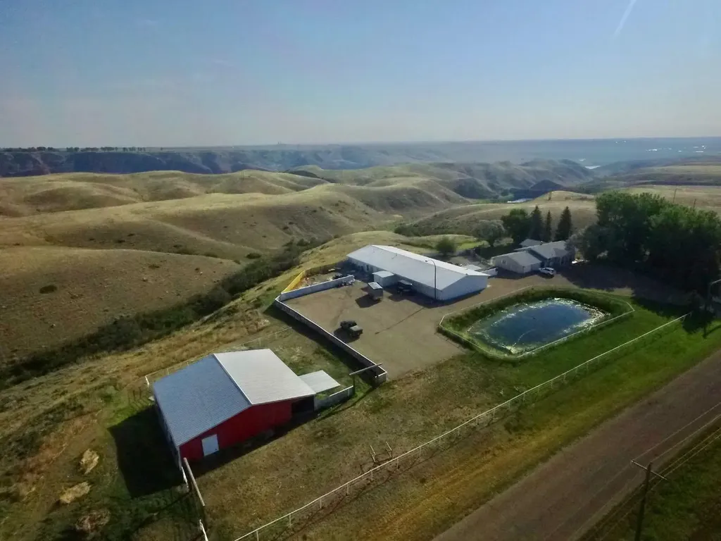 1600 Echo Dale Road SW Medicine Hat AB T1A8G8