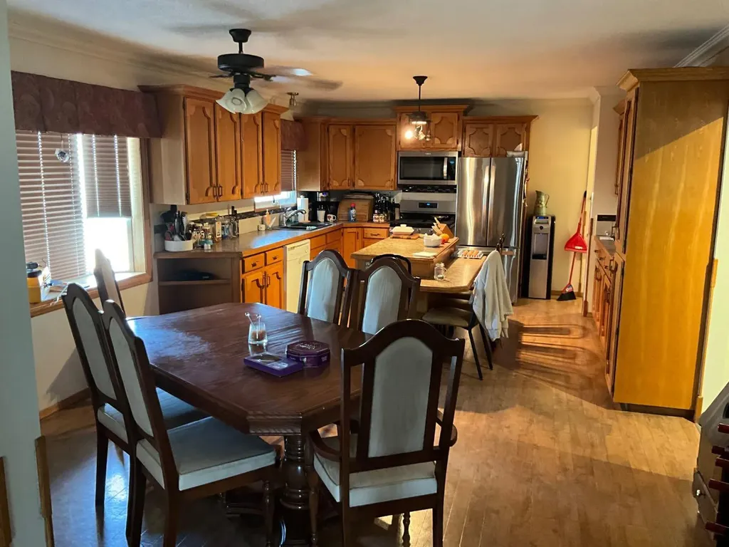 1600 Echo Dale Road SW Medicine Hat AB T1A8G8