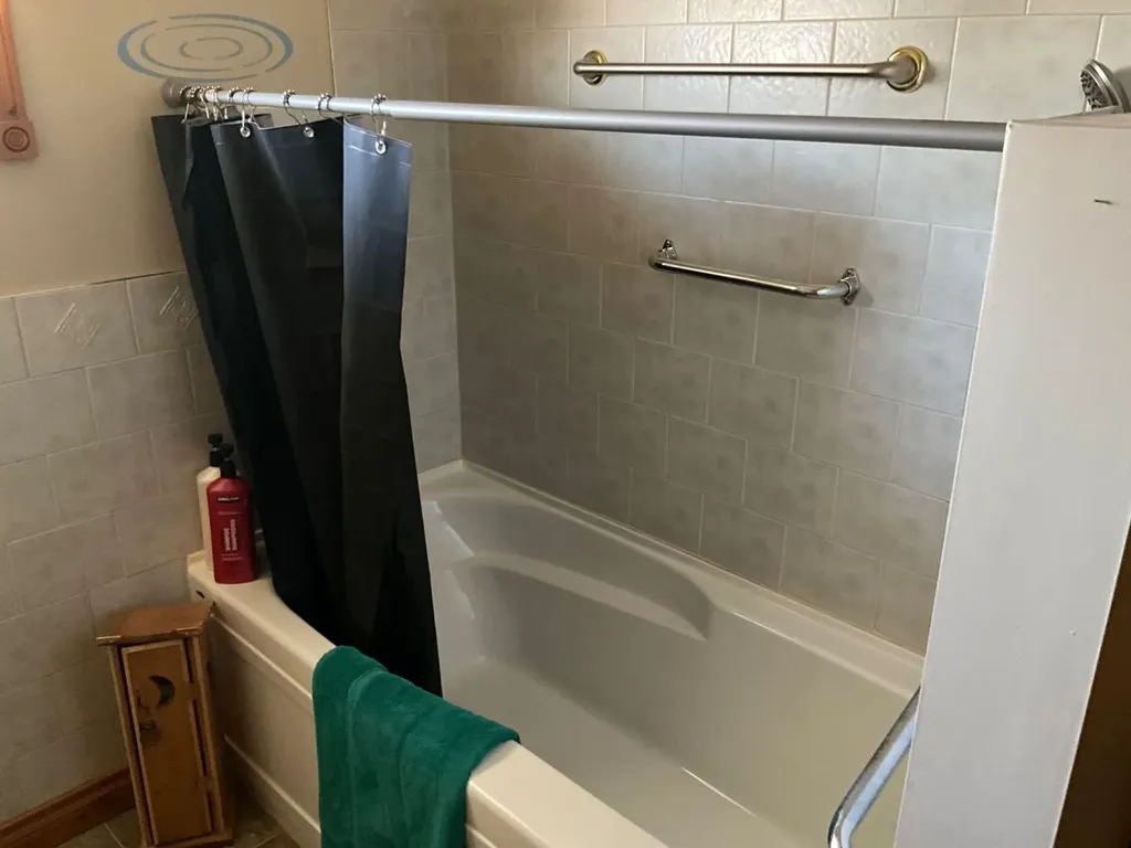 1600 Echo Dale Road SW Medicine Hat AB T1A8G8
