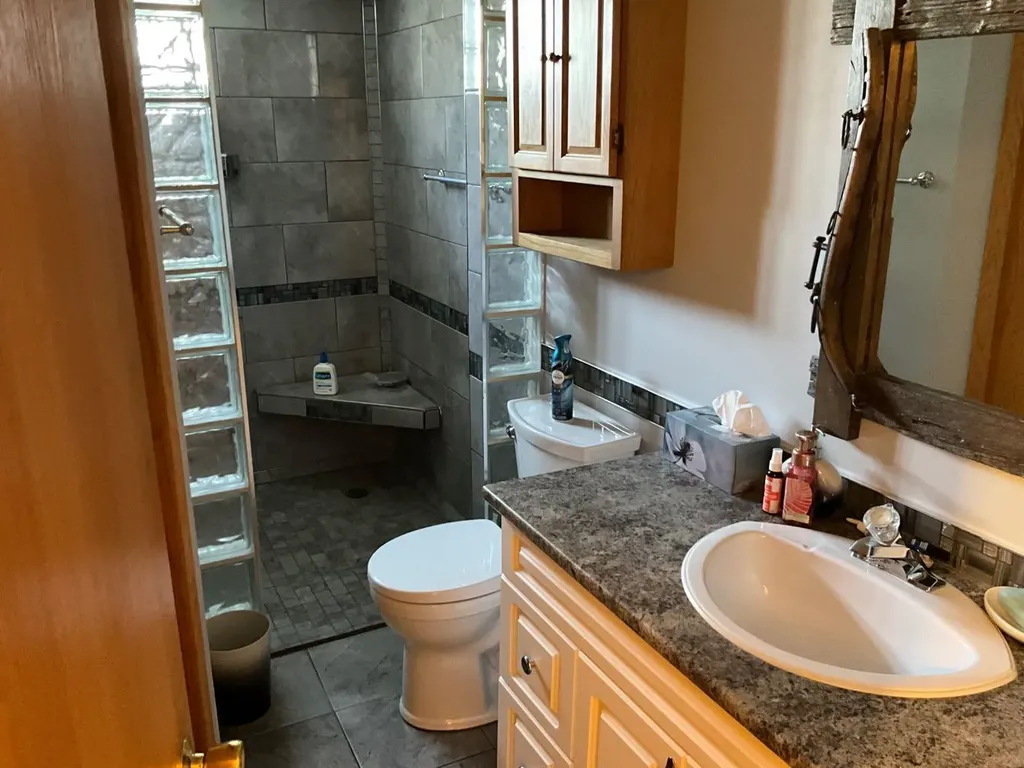 1600 Echo Dale Road SW Medicine Hat AB T1A8G8