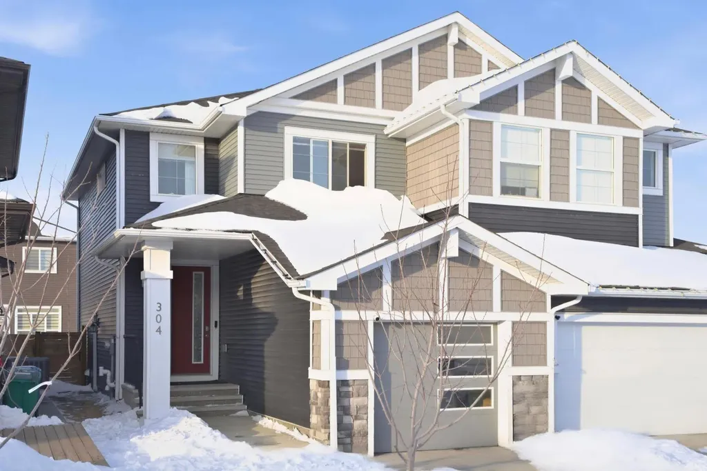 304 Creekrun Crescent SW Airdrie AB T4B5J8