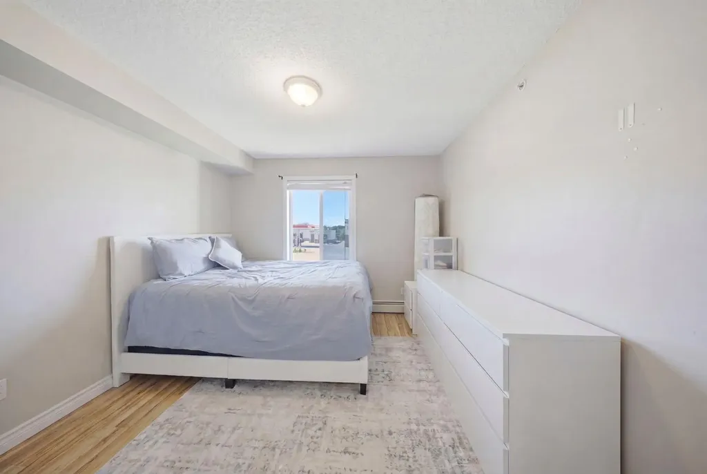 2395 Eversyde Avenue SW Calgary AB T2Y 0B4