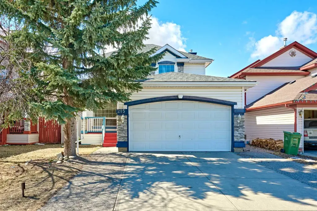 215 Coventry Green NE Calgary AB T3K 4M4