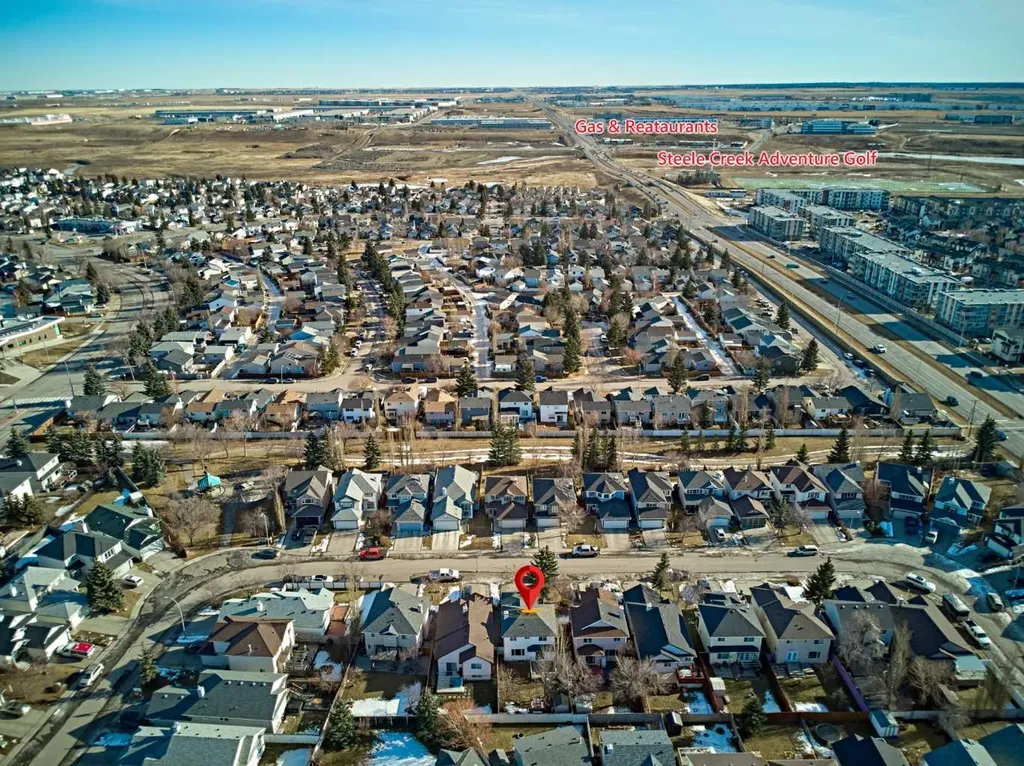215 Coventry Green NE Calgary AB T3K 4M4
