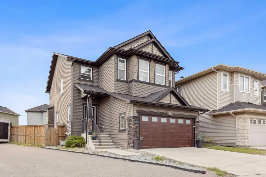 325 Evanspark Gardens NW Calgary AB T3P 0G6