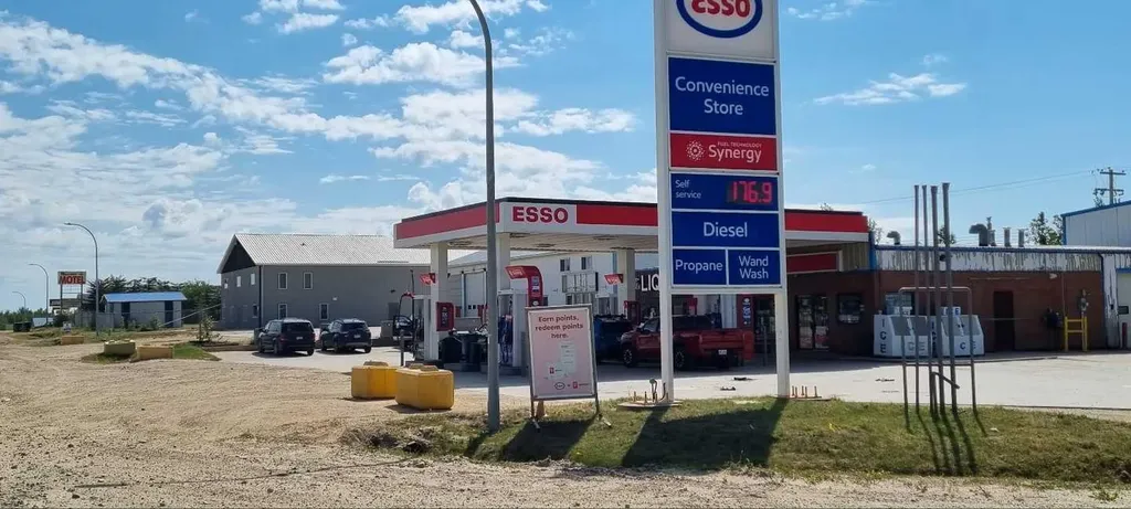 4639 Federated Road Swan Hills AB T0G 2C0