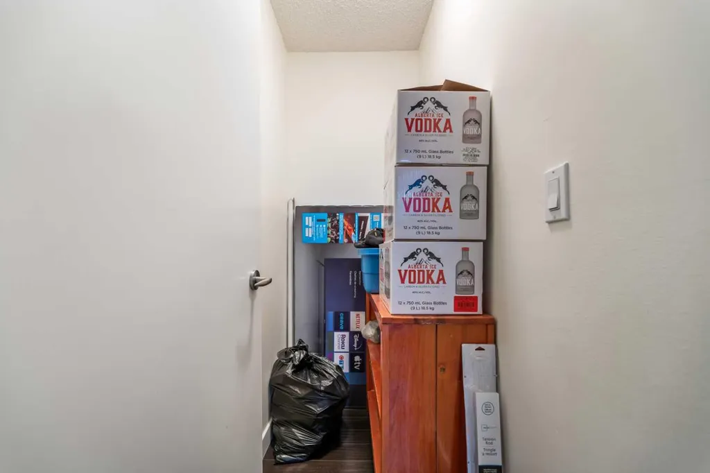 4455A Greenview Drive NE Calgary AB T2E 6M1