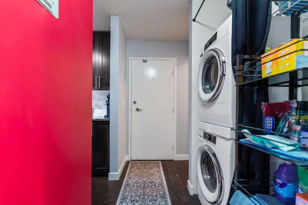 4455A Greenview Drive NE Calgary AB T2E 6M1