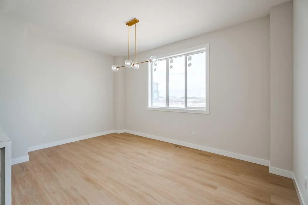 2045 Waterbury Road Chestermere AB T1X 3A9