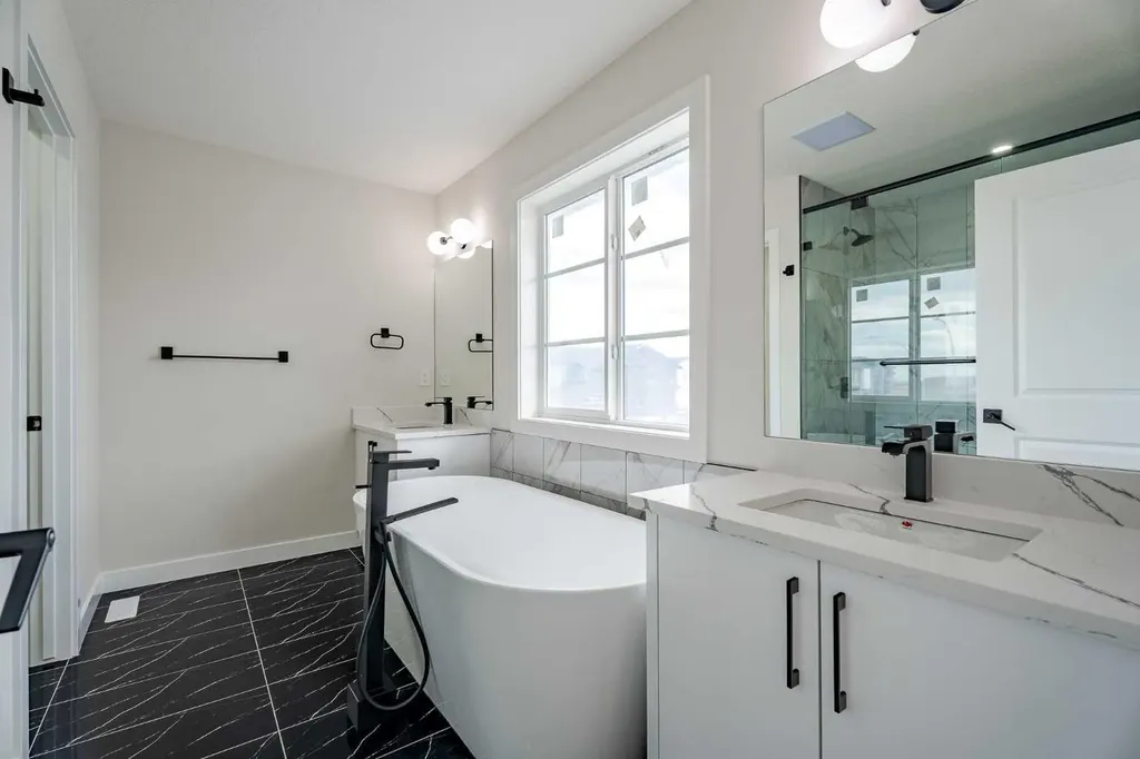 2045 Waterbury Road Chestermere AB T1X 3A9