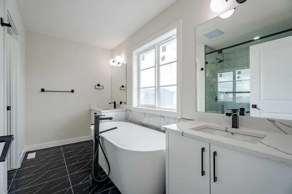 2045 Waterbury Road Chestermere AB T1X 3A9