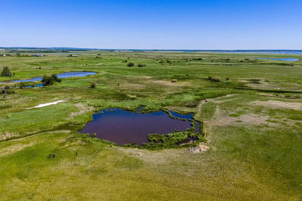 50010 733a Township Sexsmith AB T0H 3C0
