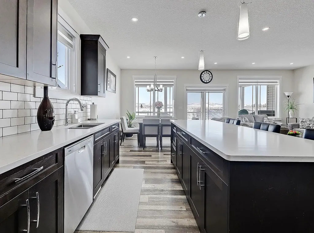 125 Westview Drive Nanton AB T0L 1R0