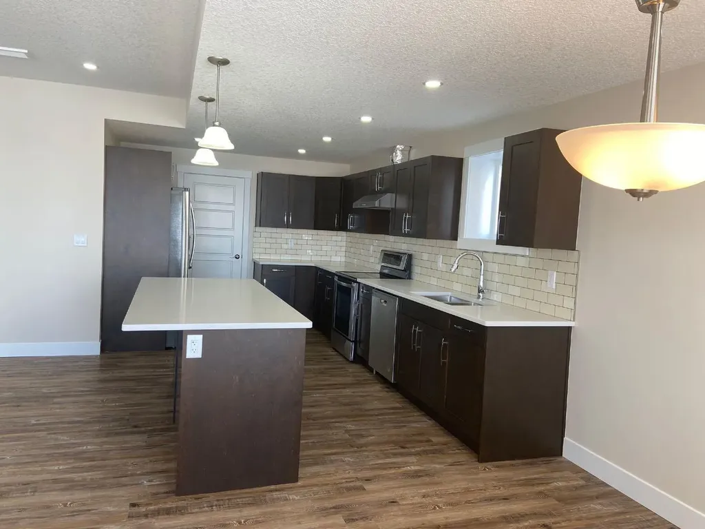 125 Westview Drive Nanton AB T0L 1R0