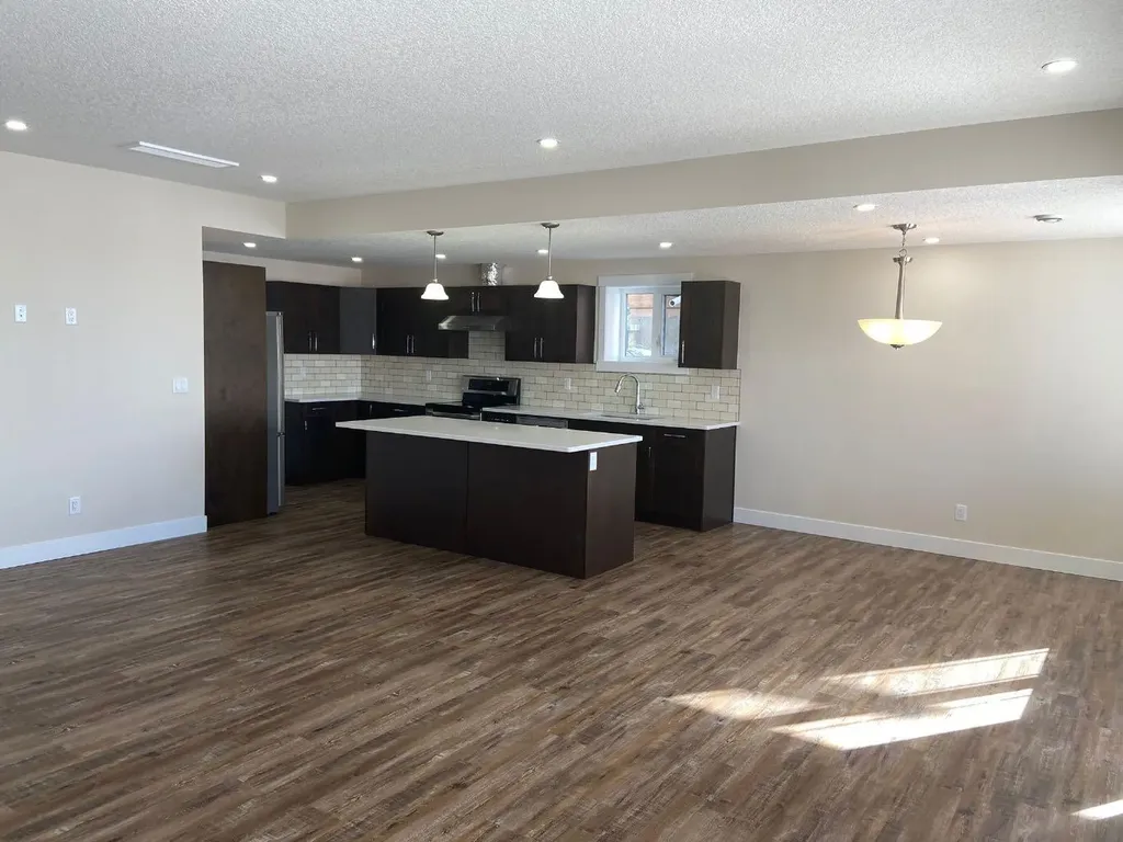 125 Westview Drive Nanton AB T0L 1R0