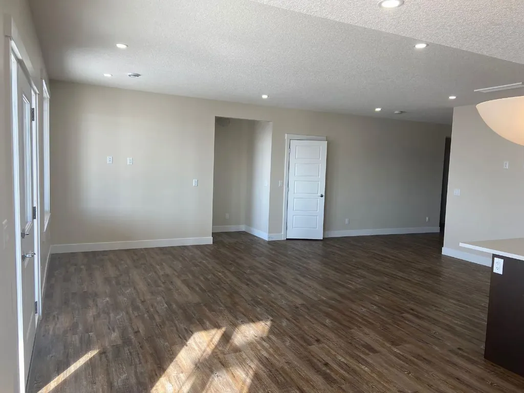 125 Westview Drive Nanton AB T0L 1R0