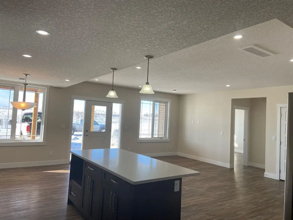 125 Westview Drive Nanton AB T0L 1R0