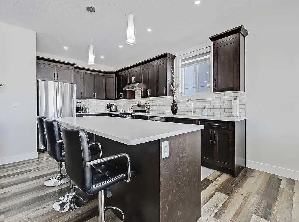 125 Westview Drive Nanton AB T0L 1R0