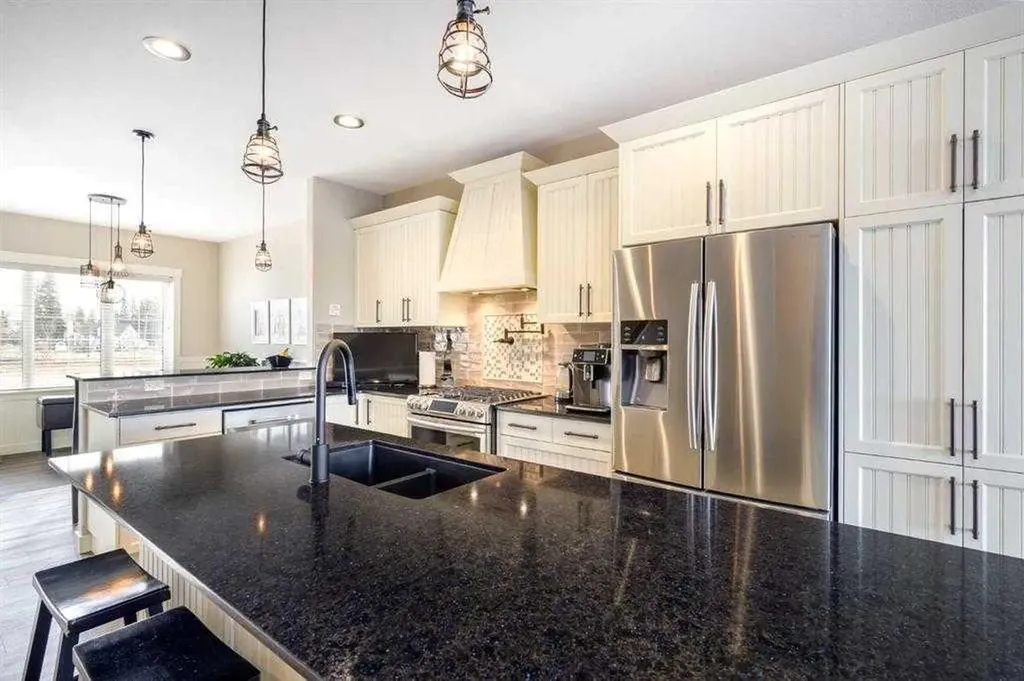 5210 Lakeshore Drive Sylvan Lake AB T4S0M6
