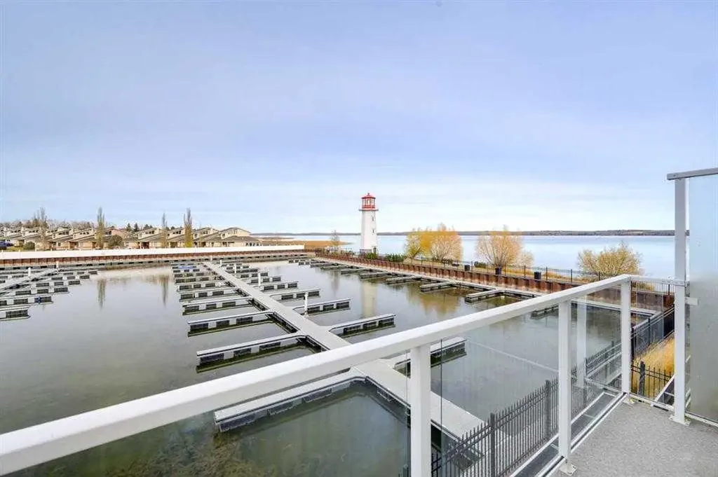 5210 Lakeshore Drive Sylvan Lake AB T4S0M6