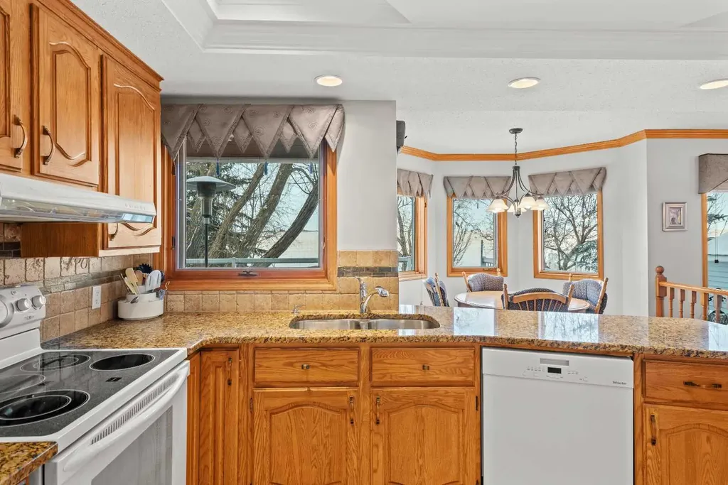814 8 Street NE Three Hills AB T0M 2A0