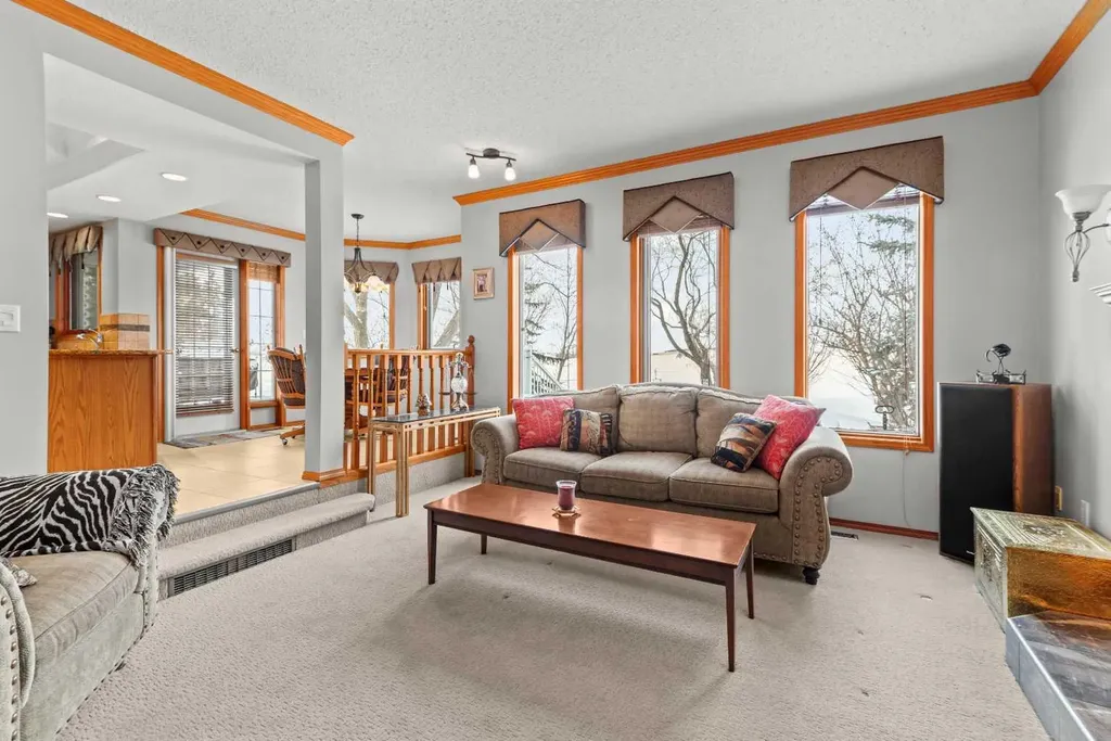 814 8 Street NE Three Hills AB T0M 2A0