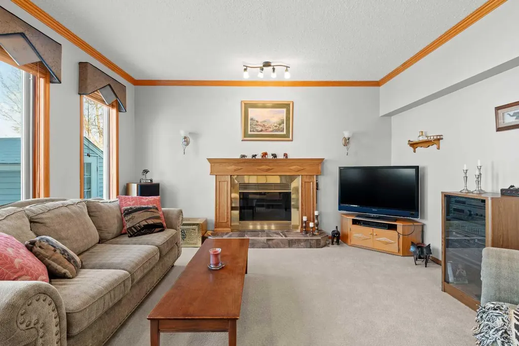 814 8 Street NE Three Hills AB T0M 2A0