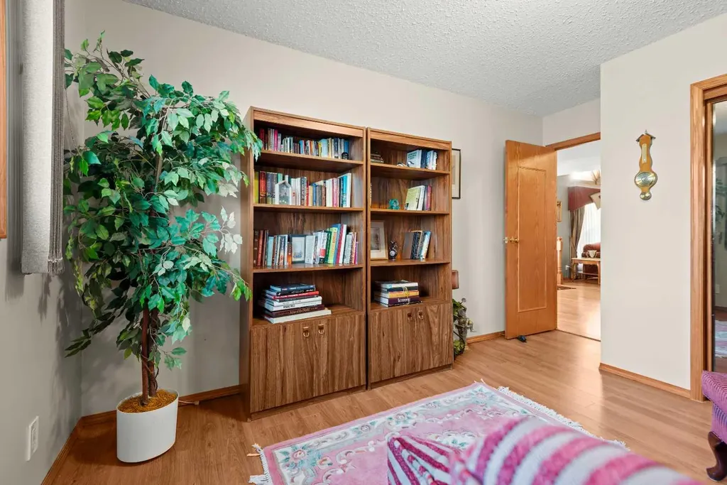 814 8 Street NE Three Hills AB T0M 2A0