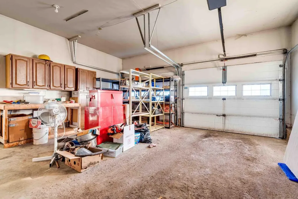 814 8 Street NE Three Hills AB T0M 2A0