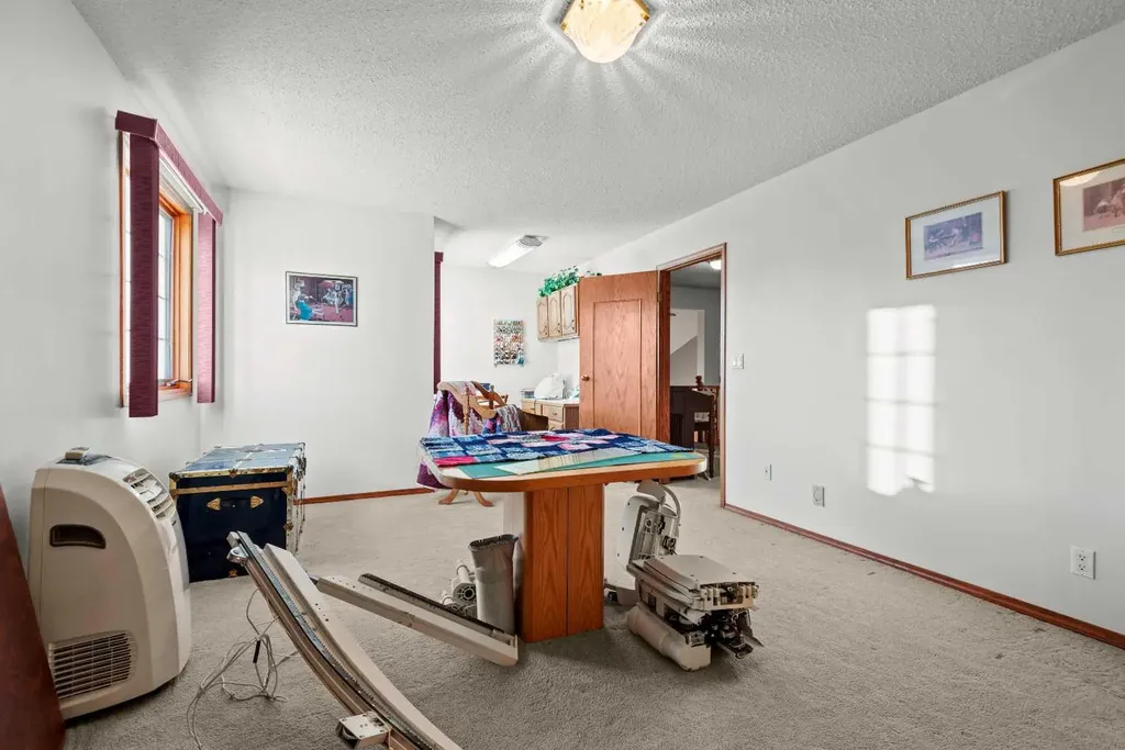 814 8 Street NE Three Hills AB T0M 2A0