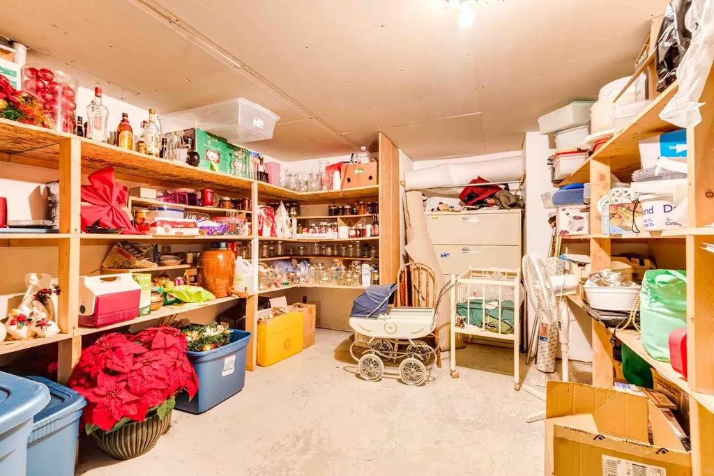 814 8 Street NE Three Hills AB T0M 2A0