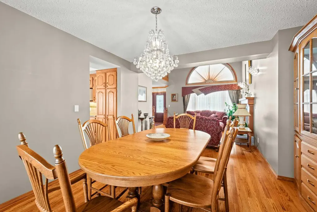 814 8 Street NE Three Hills AB T0M 2A0