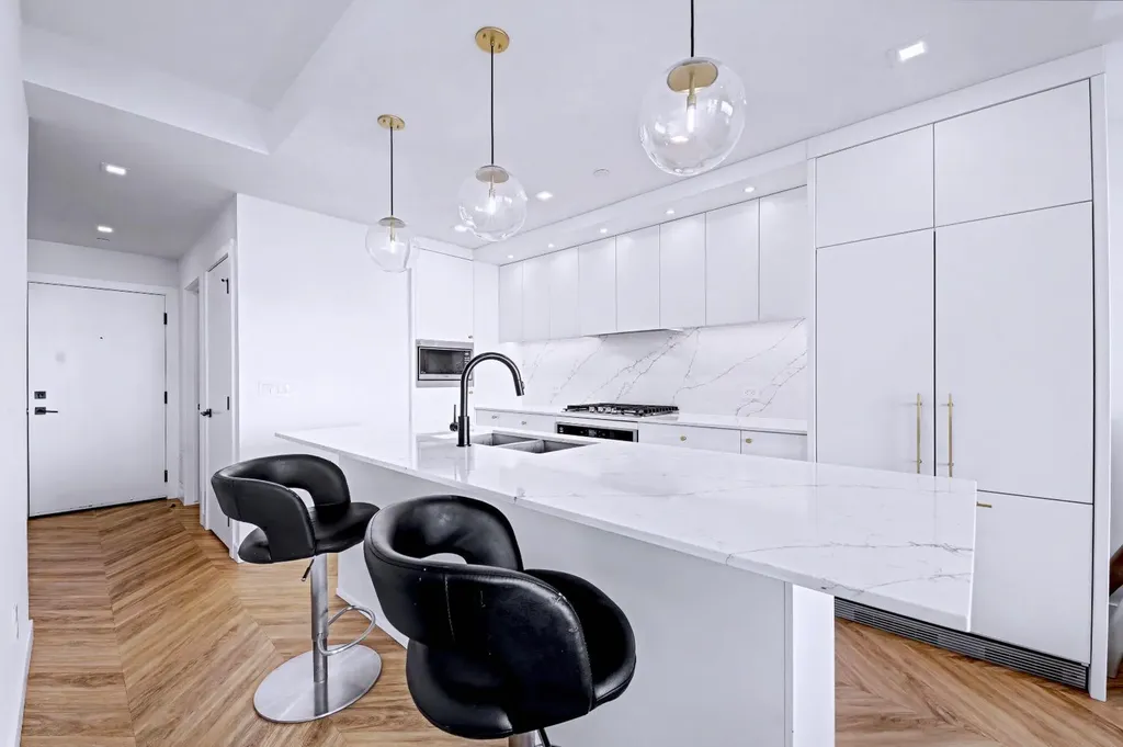 8505 Broadcast Avenue SW Calgary AB T3H 6B5