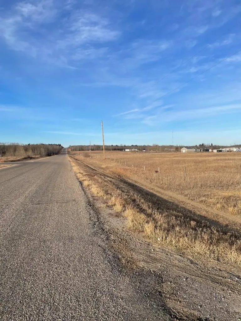 Lot 17 Ascot Drive Rural Wainwright No. 61 M.d. Of AB T9W 1T2