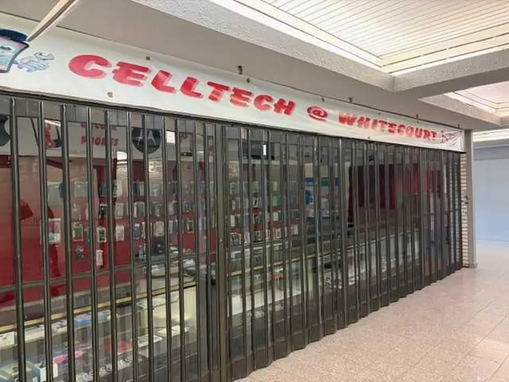 5115 49 Street Whitecourt AB T7S 1N8