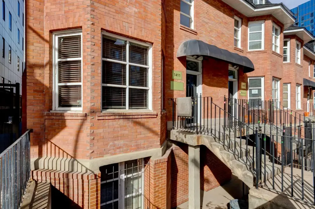 1411 2 Street SW Calgary AB T2R 0W7