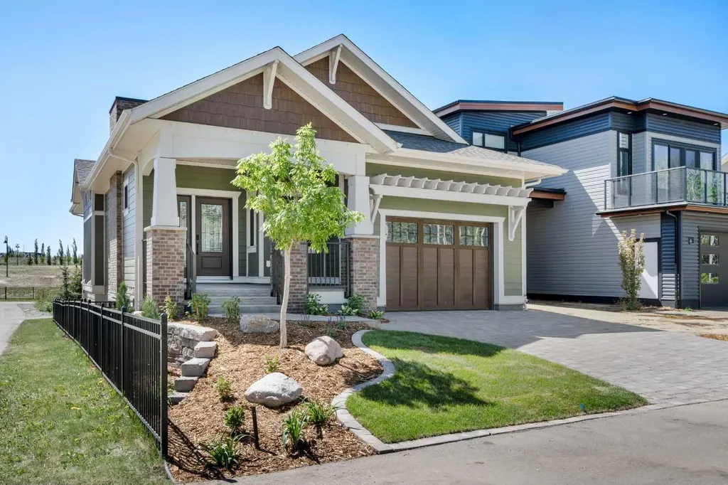 7 Songbird Green Sylvan Lake AB T4S0S6