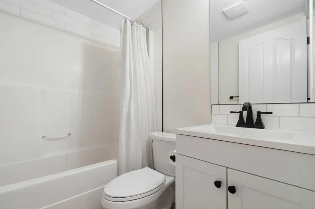 92 Saddletree Court NE Calgary AB T3J 0K9