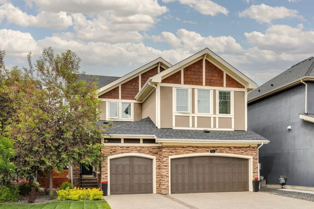 11 Aspen Vista Way SW Calgary AB T3H 0Y7
