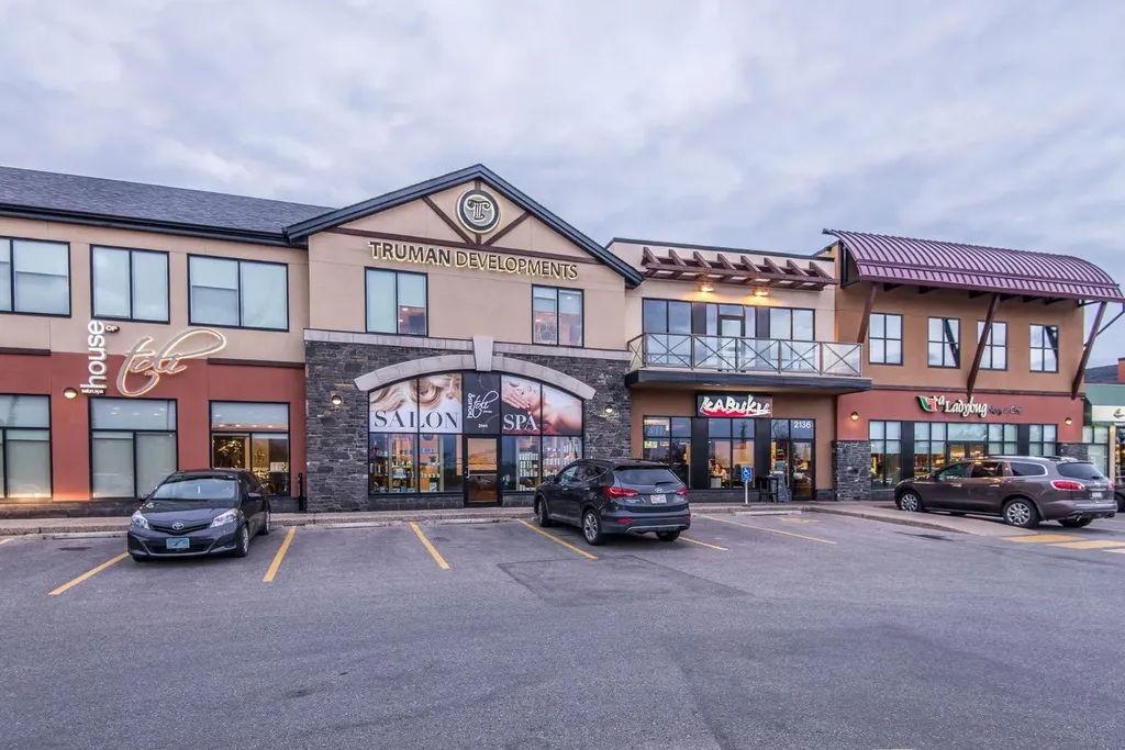 11 Aspen Vista Way SW Calgary AB T3H 0Y7
