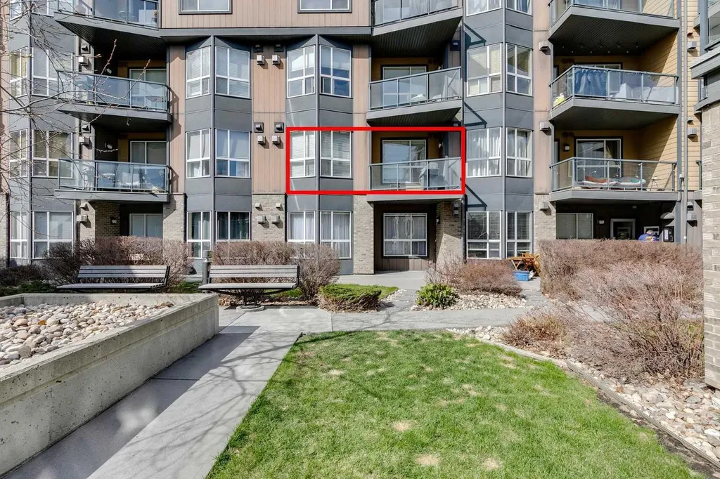 2420 34 Avenue SW Calgary AB T2T 2C8