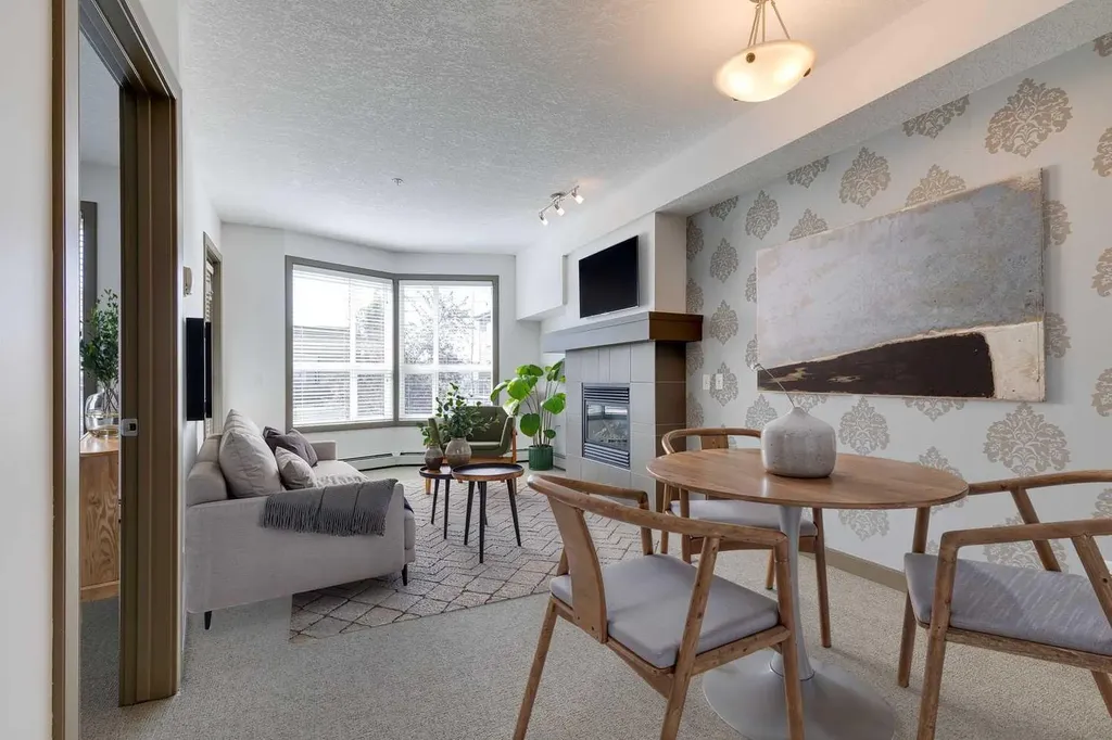 2420 34 Avenue SW Calgary AB T2T 2C8