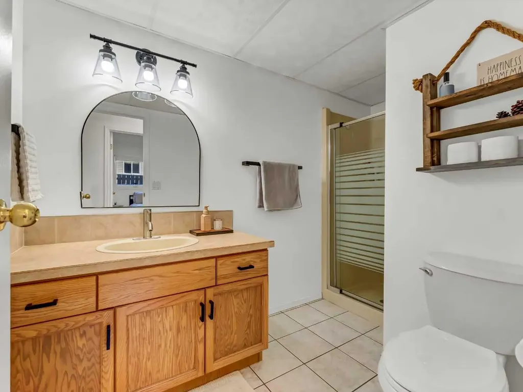 32 Upland Crescent Brooks AB T1R 0P5