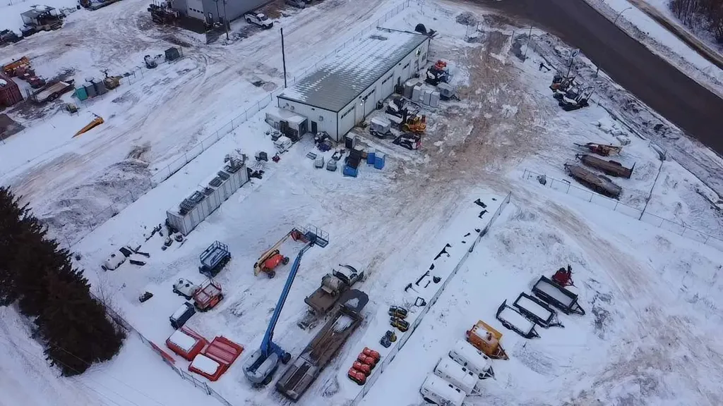 4303 50 Avenue Athabasca AB T9S 1M4