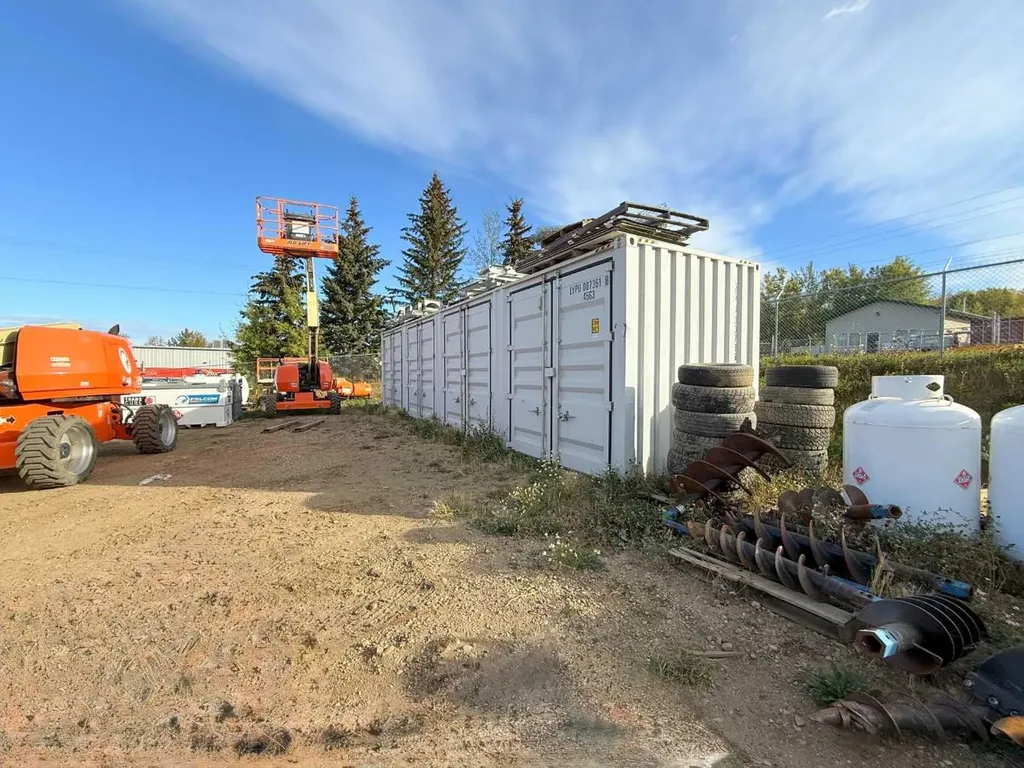 4303 50 Avenue Athabasca AB T9S 1M4