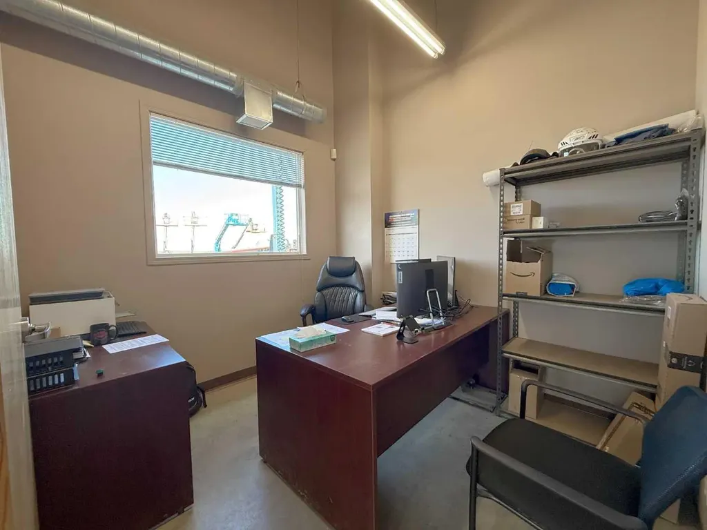 4303 50 Avenue Athabasca AB T9S 1M4