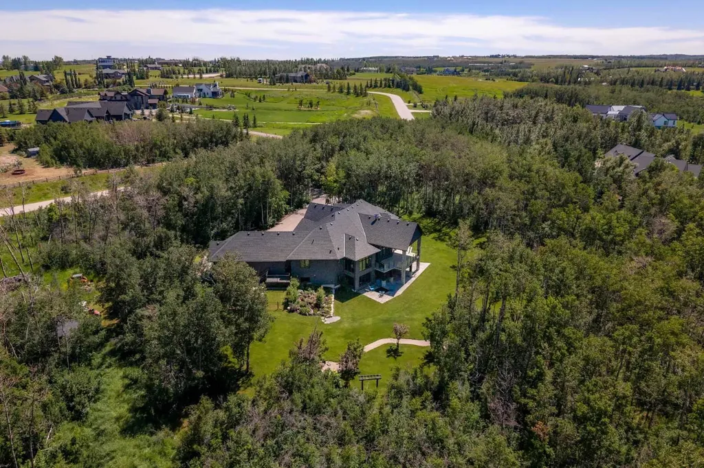 274097 Haven's Gate E Rural Foothills County AB T1S 4Y7