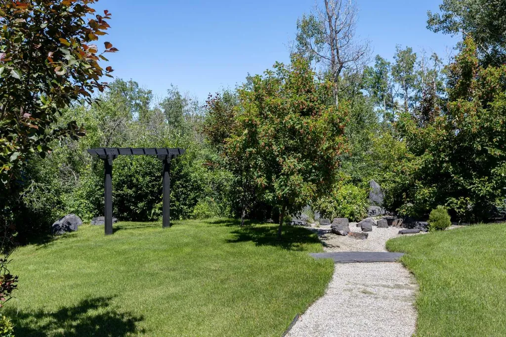 274097 Haven's Gate E Rural Foothills County AB T1S 4Y7