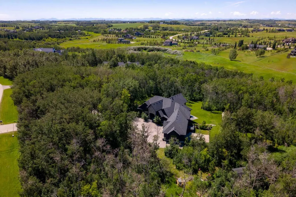 274097 Haven's Gate E Rural Foothills County AB T1S 4Y7