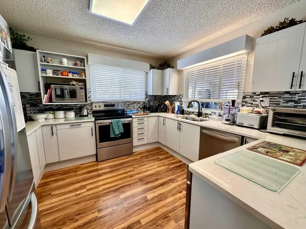 212072 Twp Road 9-4 Rural Lethbridge County AB T1J5R2